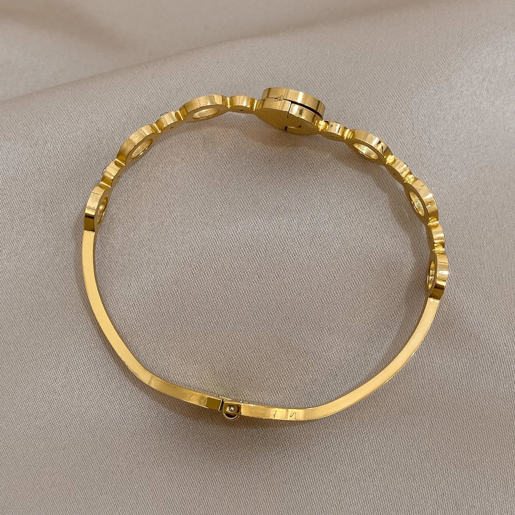 Stylish Black Gold Roman Numerals Stainless Bangles